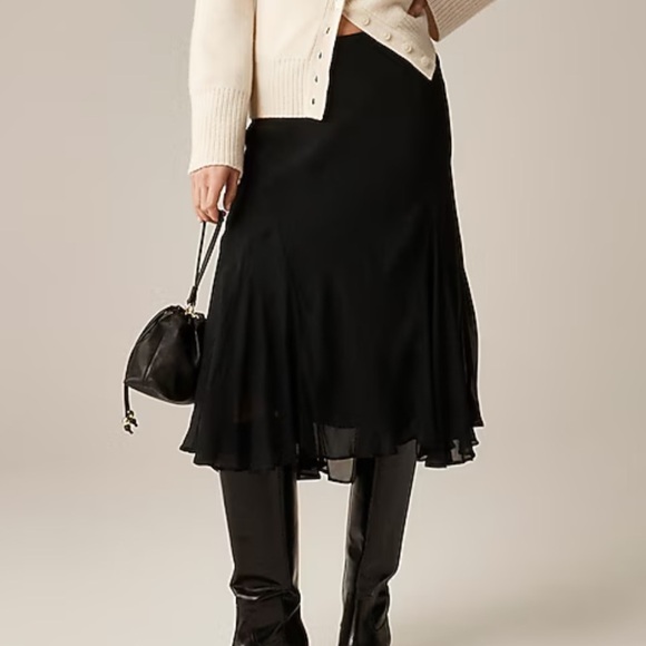 J. Crew Dresses & Skirts - J crew black Tall Gwyneth flounce-hem skirt in chiffon